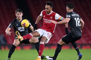  热刺主场迎战曼联演绎英超焦点战役万众瞩目