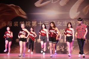  女子电竞战队崛起，巾帼英姿不让须眉