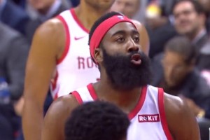  年轻教练运筹帷幄，战术革新激活球队潜能