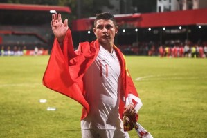  归化球员融入加速，国家队实力显著提升  