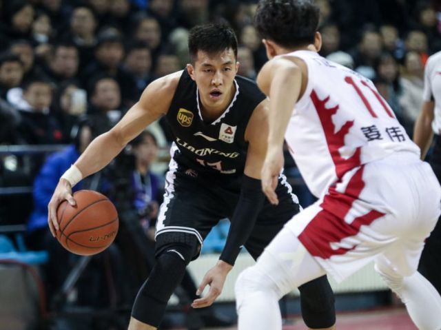  辽宁男篮加时险胜广东斩获三连冠