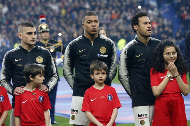  巴黎圣日耳曼凭借姆巴佩帽子戏法逆转取胜